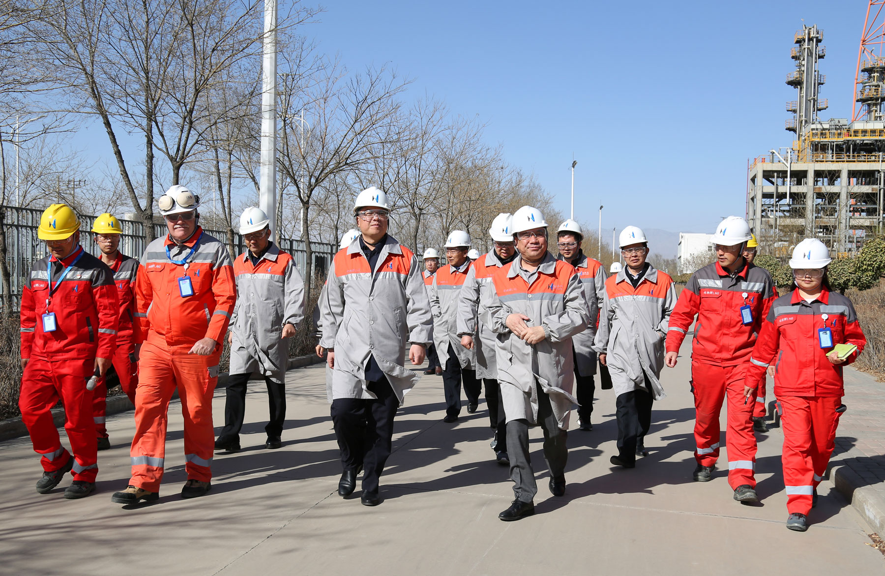 Xie Dongwei, Vice mayor of Yinchuan City, went to the Hans LNG factory to inspect and guide the safety work.